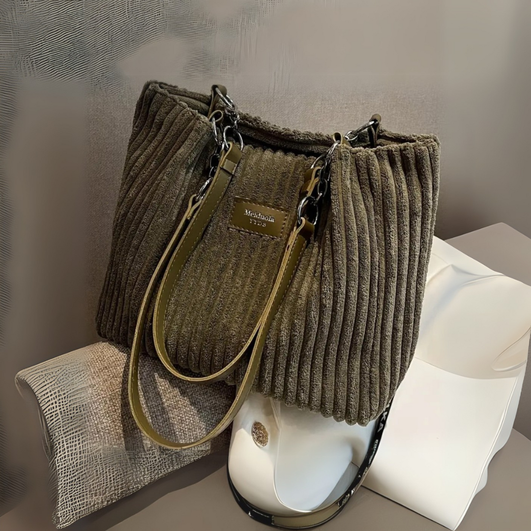 Women’s Quilted Shoulder Bag | Tote
